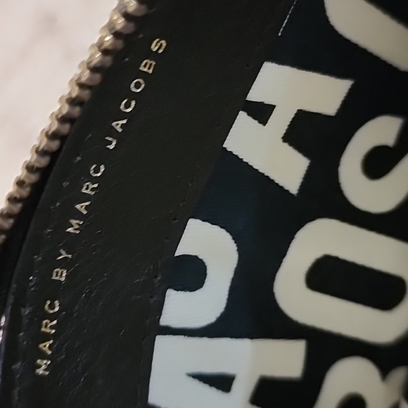 🐉MARC BY MARC JACOBS🐉TRI WORKWEAR LONG ZIPPER WALLET 🐉BROWN LEATHER🐉VGUC🐉 - Picture 10 of 16